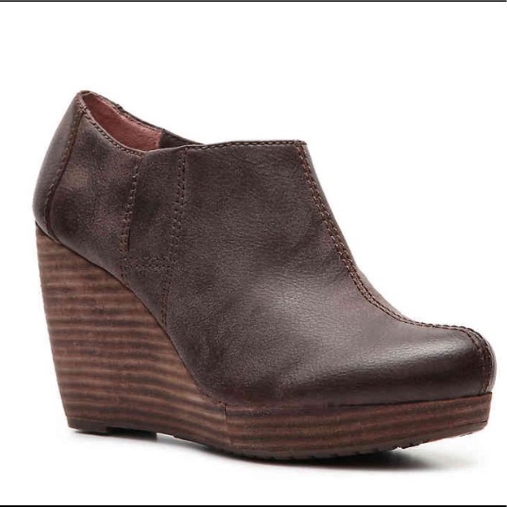 Dr. Scholl’s Harlie Wedge Booties